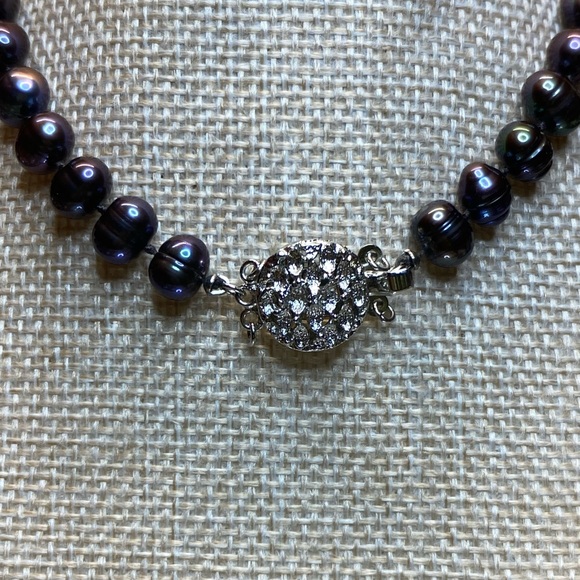 Vintage Genuine Peacock Pearl Necklace with Silver Clasp. Beautiful Luster EUC - Picture 5 of 13